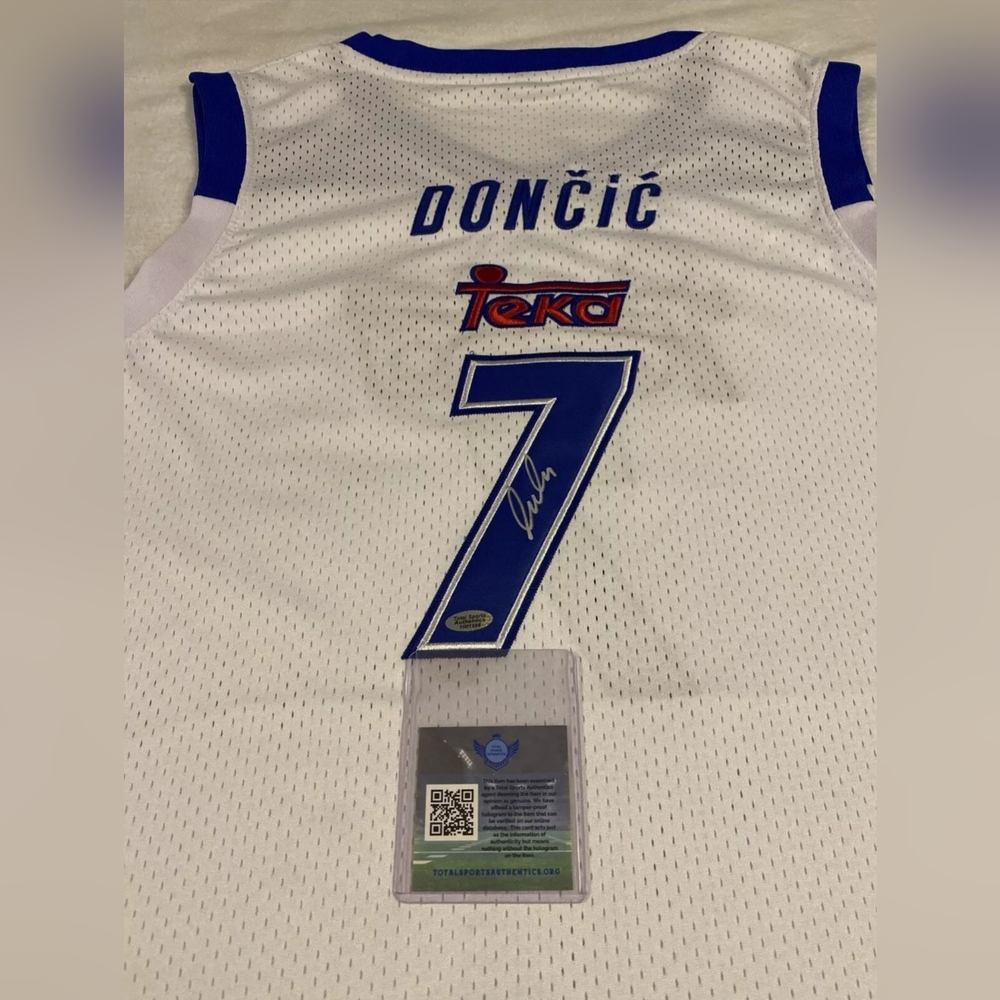 Luka Doncic #7 AUTOGRAPHED Teka Jersey COA AUTHENTICATION Dallas Maverick XL